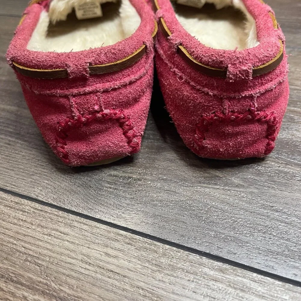 Minnetonka Cassie Moc Slippers Girls Size 1 Pink Suede Leather Faux Fur‎ Lining